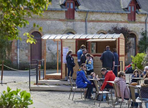 la roulotte snacking du Haras National d'Hennebont