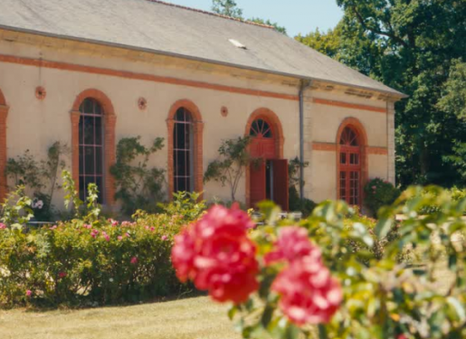 bâtiment fleurs haras hennebont