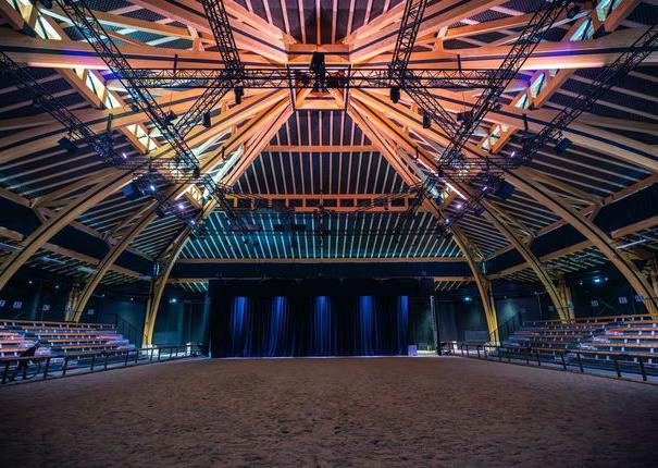 l'écrin halle de spectacles équestres haras national hennebont