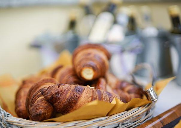 croissants petit dejeuner